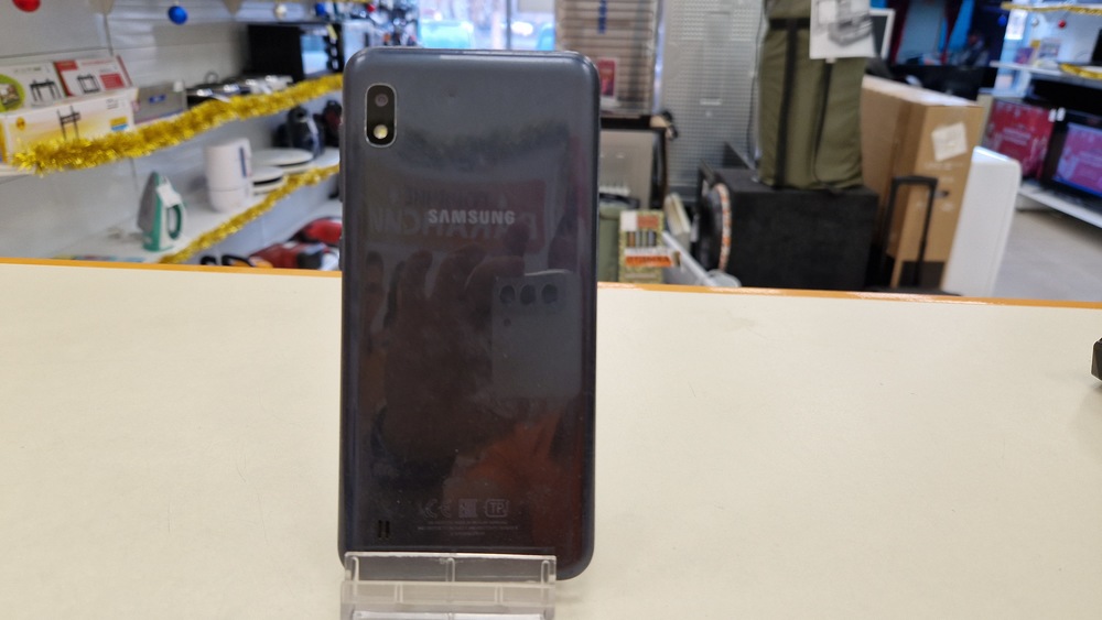 Смартфон Samsung Galaxy A10 2/32