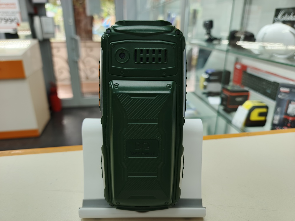 Смартфон BQ 2410L Tank Power 4G