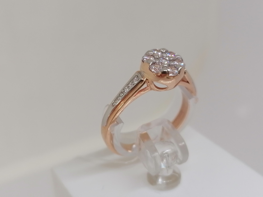 КОЛЬЦО С КАМНЯМИ (Au 585)