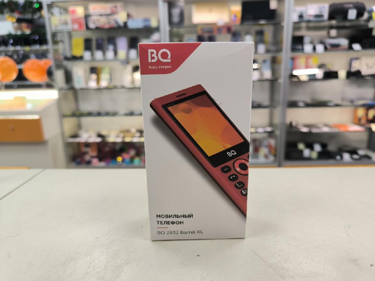 Мобильный телефон BQ 2832