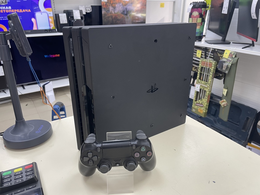 Игровая приставка PlayStation 4 Pro 1Tb