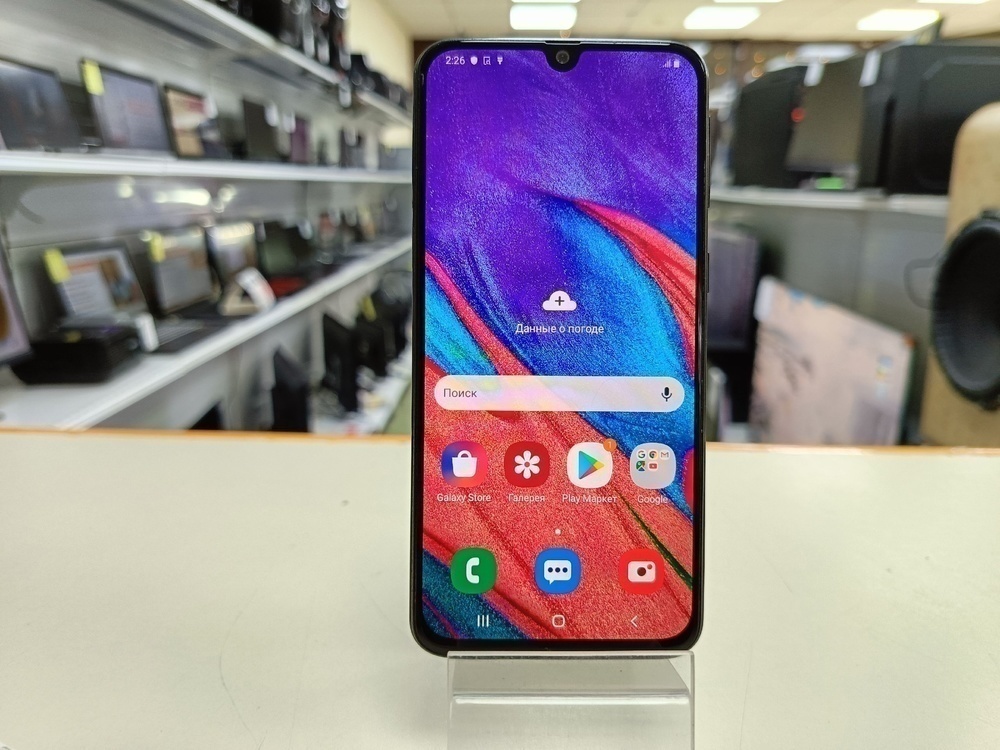 Смартфон Samsung Galaxy A40 4/64