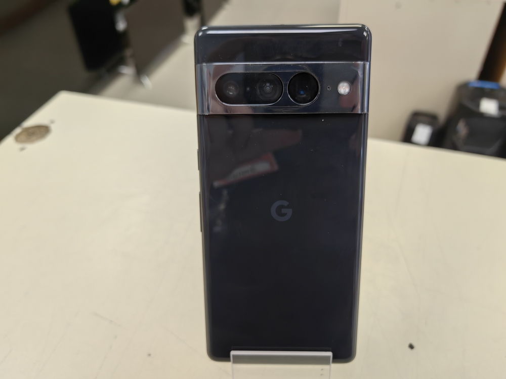 Смартфон Google Pixel 7 Pro 12/128