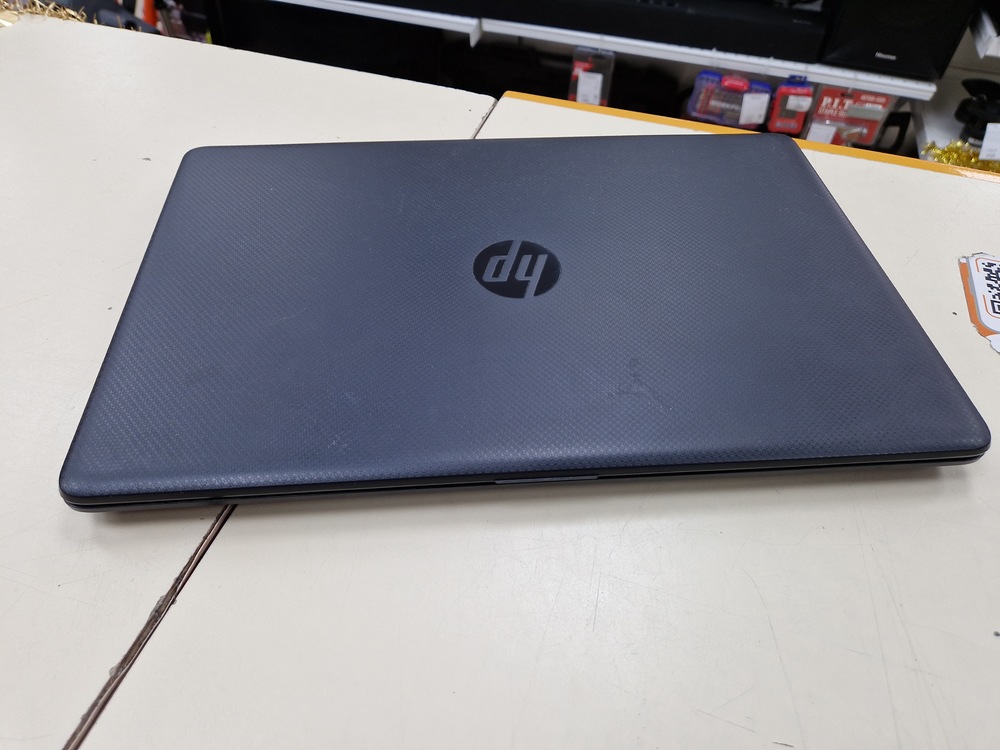 Ноутбук HP; Ryzen 3 3200U, Intel UHD Graphics, 4 Гб, 240 Гб, Нет