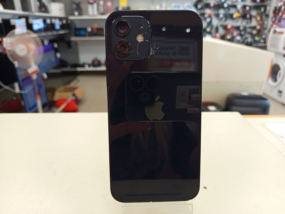 Смартфон Apple iPhone 12 64Gb