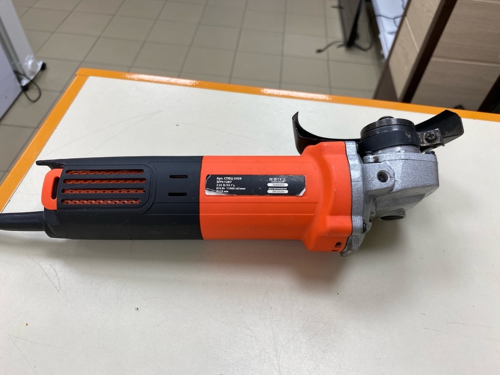 Угловая шлифмашина Спец 3439;