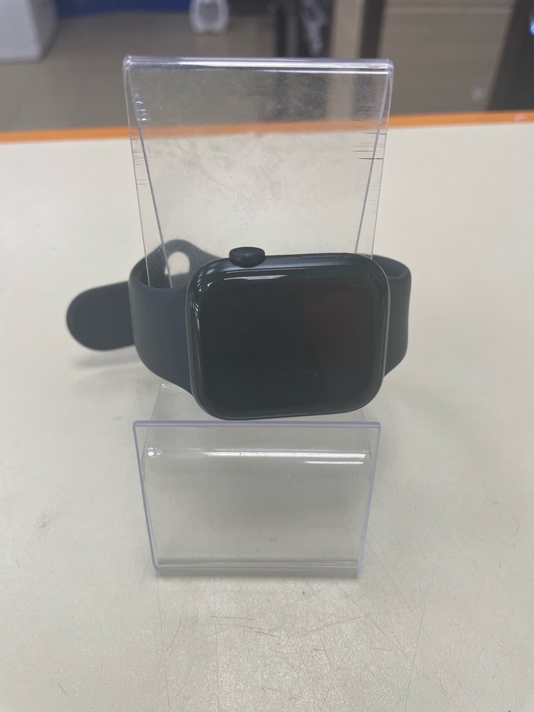 Смарт-часы Apple Watch Series 7 45mm