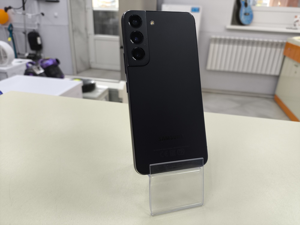 Смартфон Samsung Galaxy S22 8/128