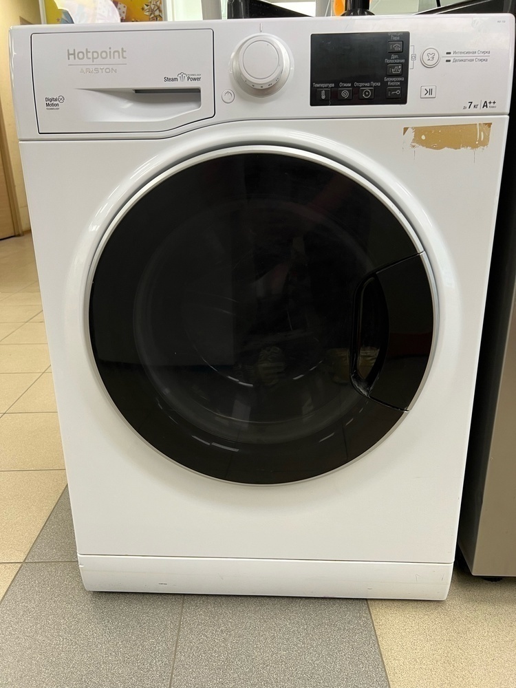 Стиральная машина Hotpoint-Ariston RST722STK