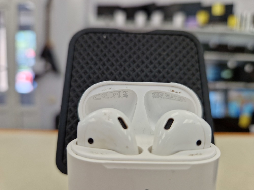 Наушники беспроводные Apple AirPods 2