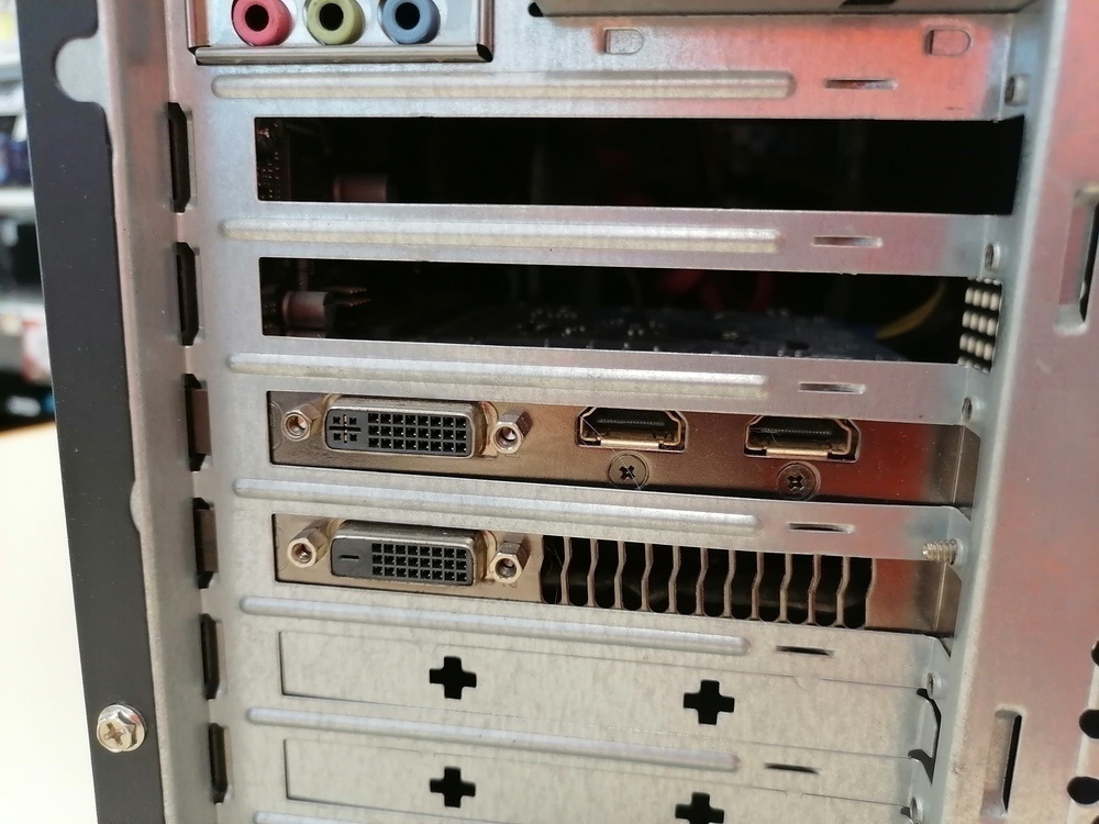 Системный блок Noname; Core i3-7100, GeForce GTX 750 Ti, 16 Гб, Нет, 500 Гб