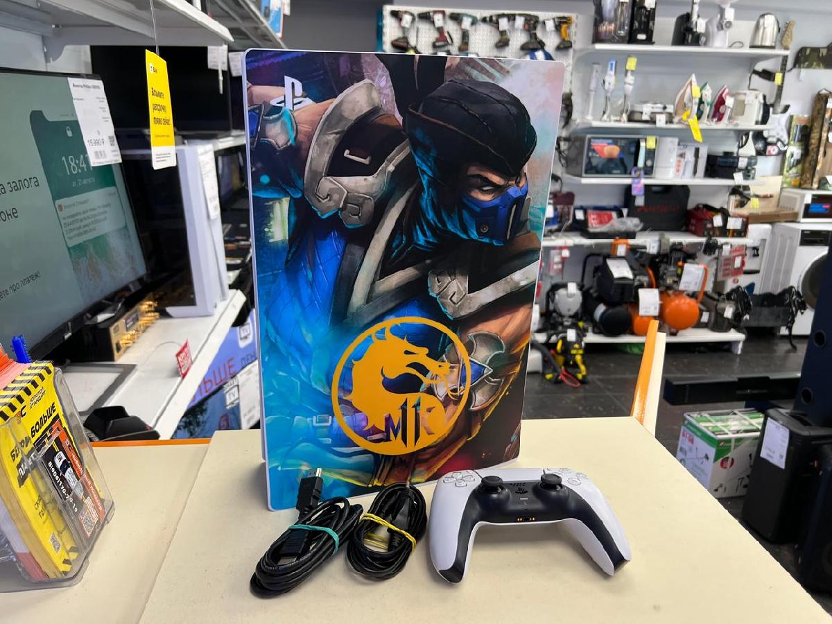 Игровая приставка PlayStation 5 825Gb (С дисководом)