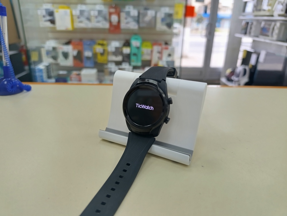 Смарт-часы TicWatch PRO 3 GPS