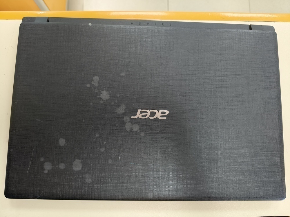 Ноутбук DELL; Celeron N3060, Intel UHD Graphics, 4 Гб, Нет, 500 Гб