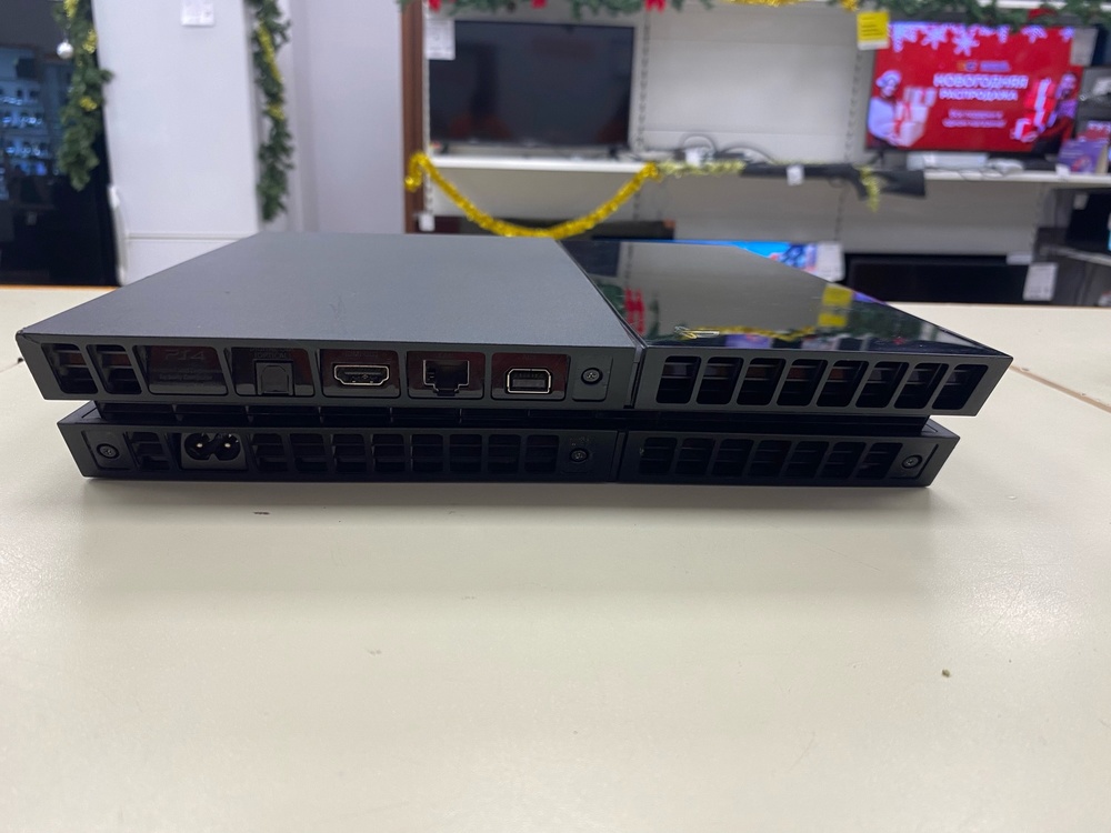 Игровая приставка PlayStation 4 FAT 500GB