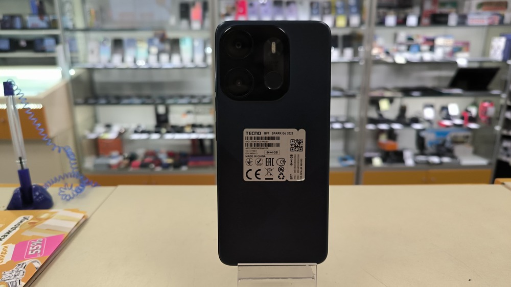 Смартфон Tecno Spark Go 2023 4/64