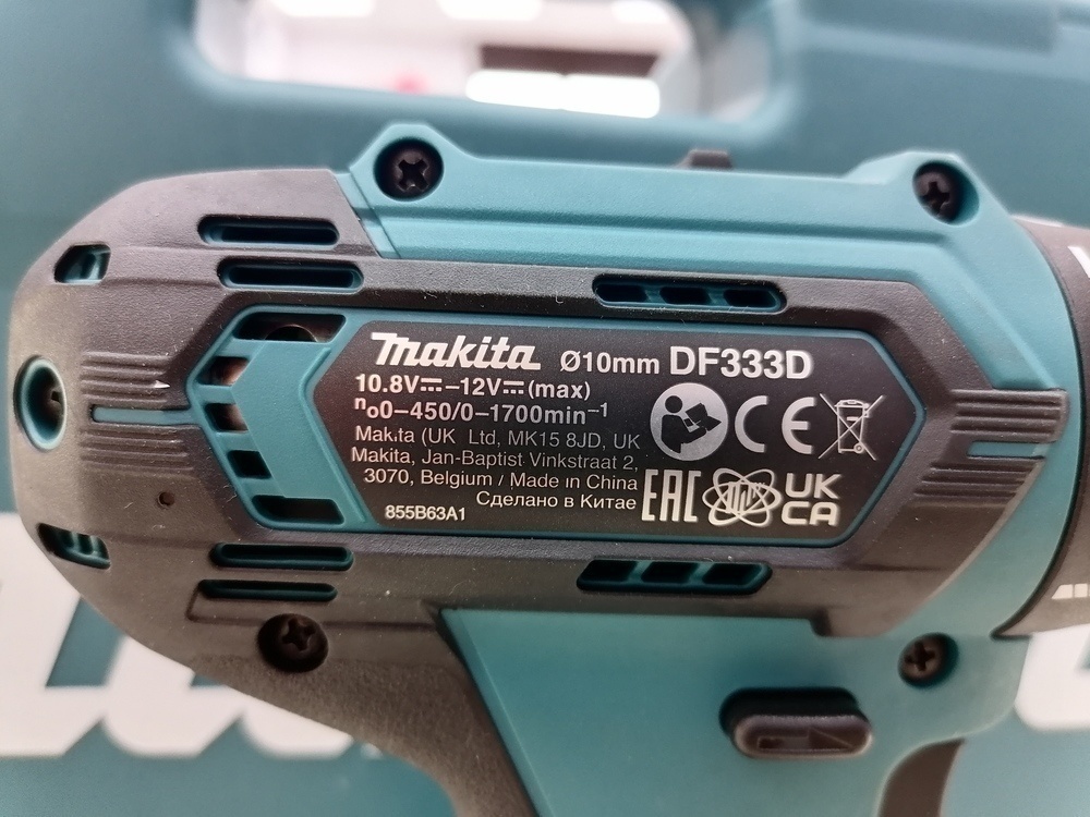 Шуруповерт Makita DF333D