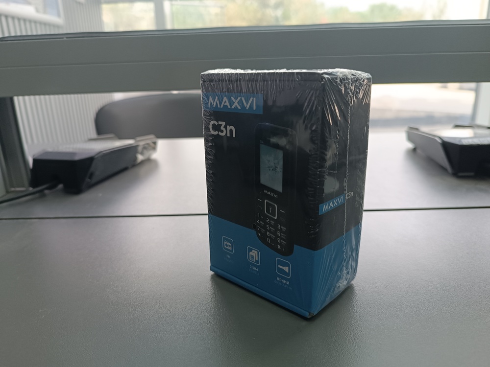 Мобильный телефон Maxvi C3N