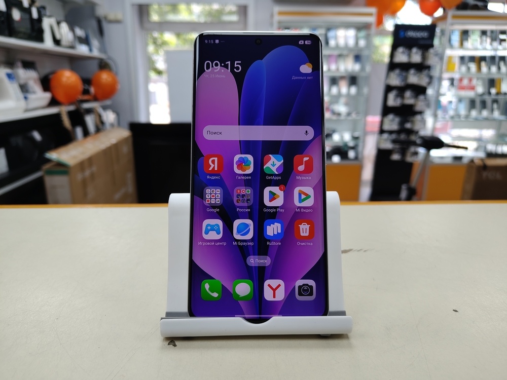 Смартфон Xiaomi Redmi Note 13 Pro+ 8/256
