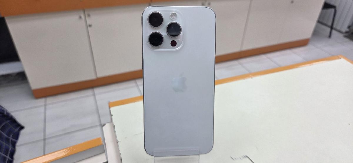 Смартфон Apple iPhone 15 Pro Max 256Gb