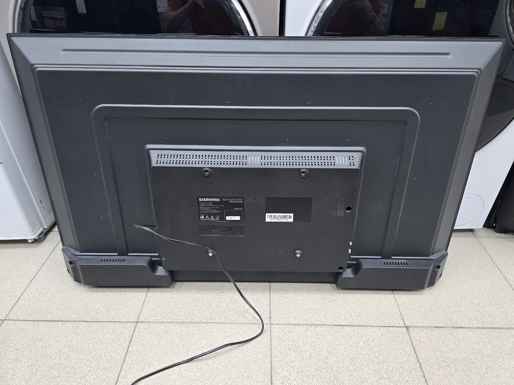 LED Телевизор Starwind SW-LED43UG405