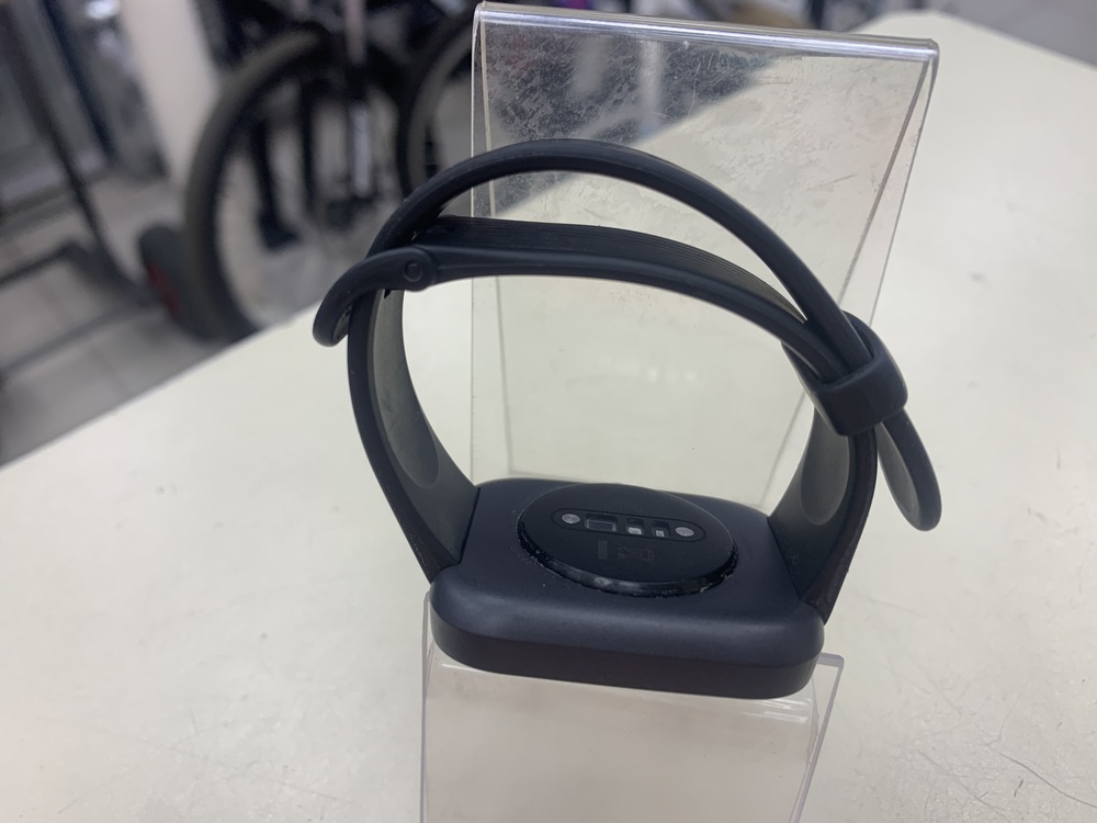 Смарт-часы Amazfit Bip 3 Pro
