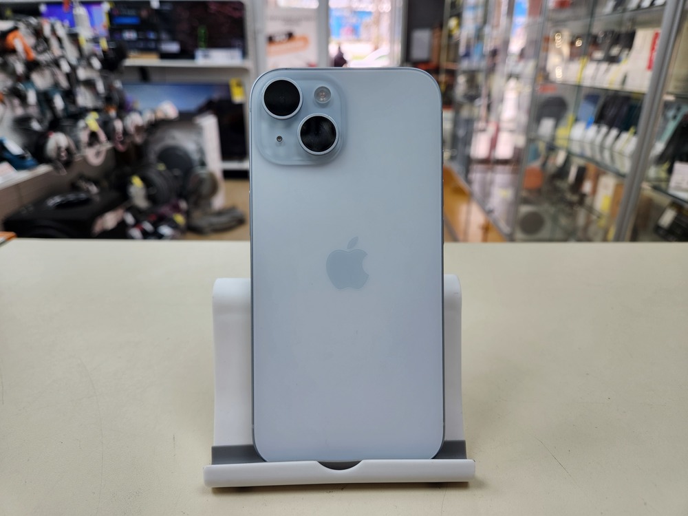 Смартфон Apple Iphone 15 128Gb