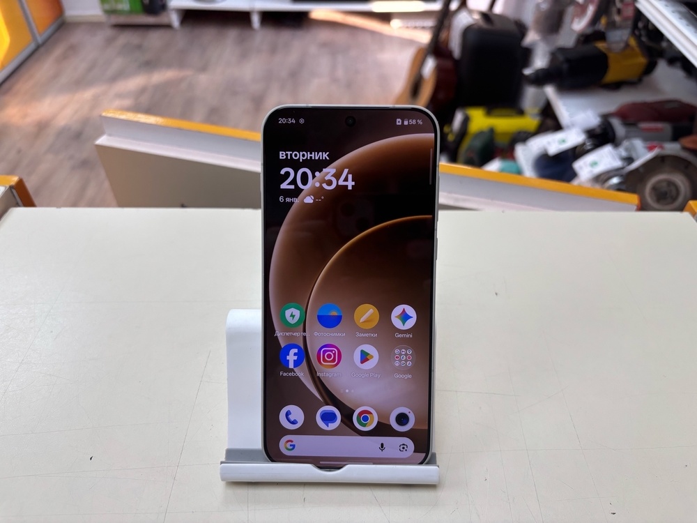 Смартфон OnePlus 15 12/256