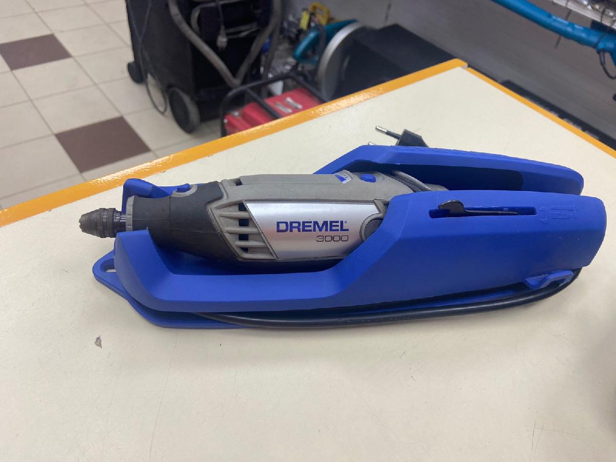 Гравер Dremel 3000