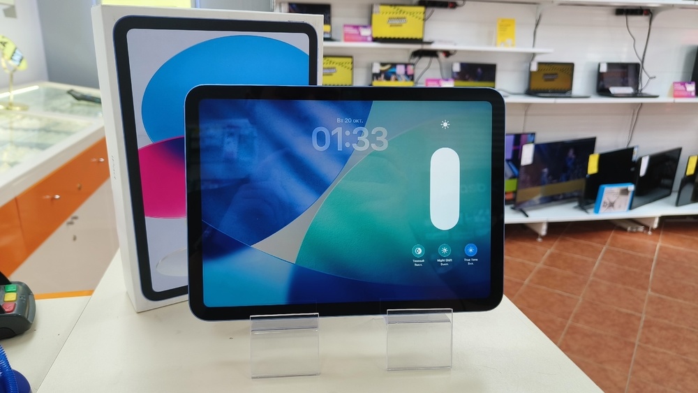 Планшет Apple iPad 10 64 ГБ (2022 A2696 (Wi-Fi)