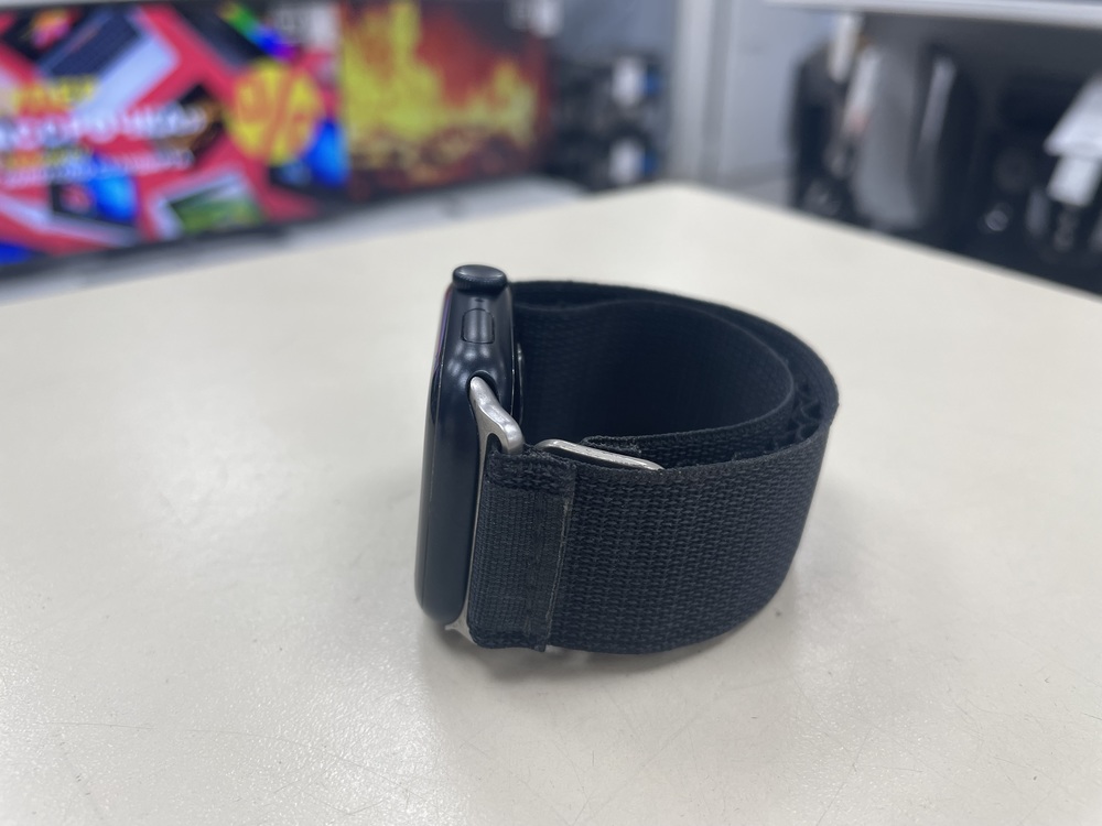 Смарт-часы Apple Watch Series 7 45mm