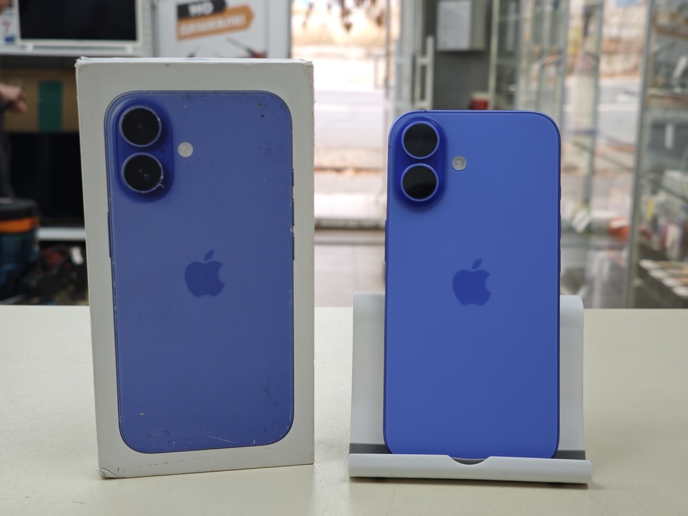 Смартфон Apple Iphone 16 128Gb