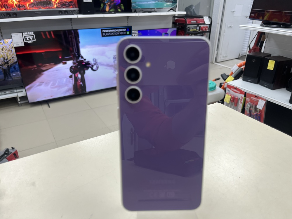 Смартфон Samsung Galaxy S23 FE 8/128