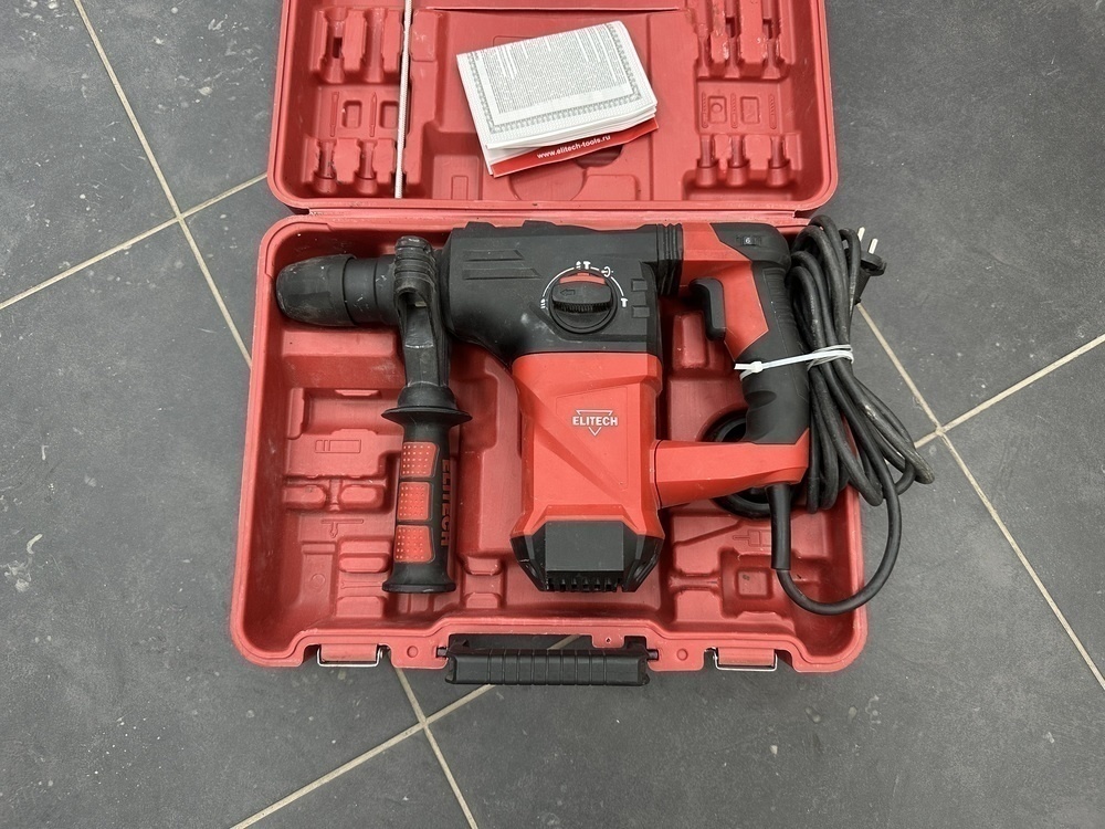 Перфоратор Elitech 1132ЭМ;