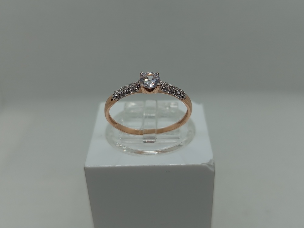 КОЛЬЦО С КАМНЯМИ (Au 585)