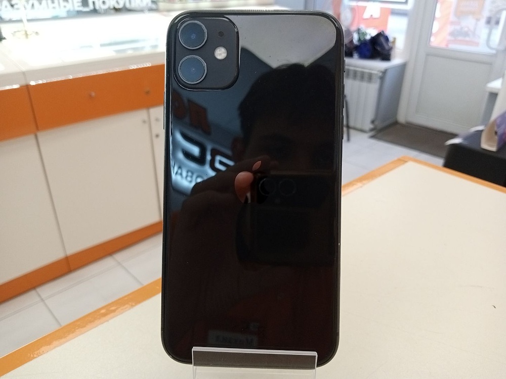 Смартфон Apple iPhone 11 64Gb