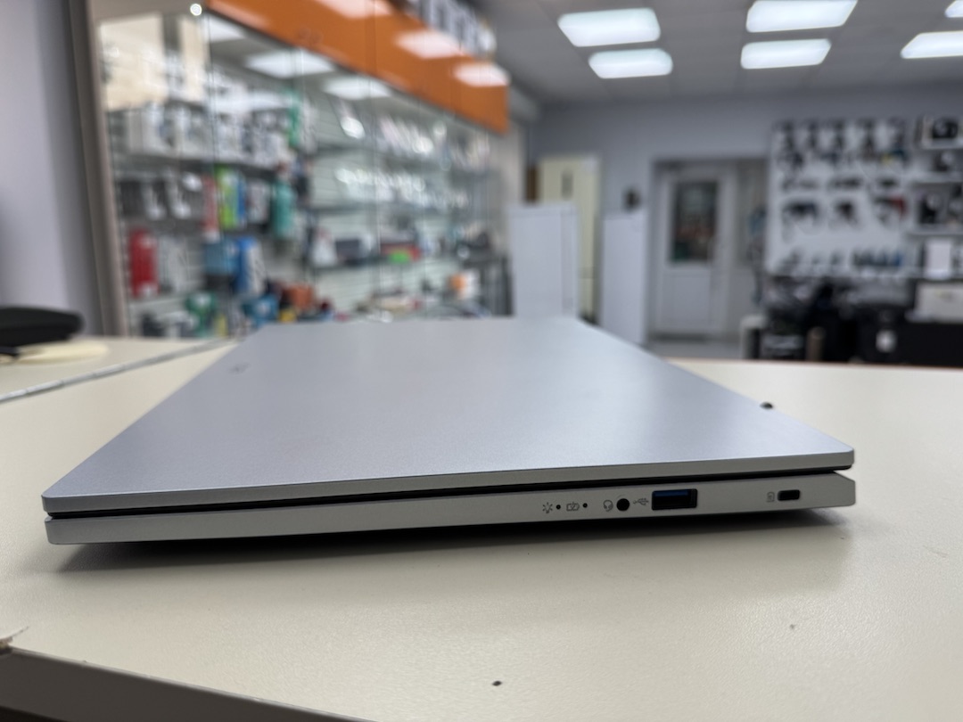 Ноутбук Acer; Ryzen 3 7320U, AMD Radeon (TM) Graphics, 8 Гб, 512 GB, Нет
