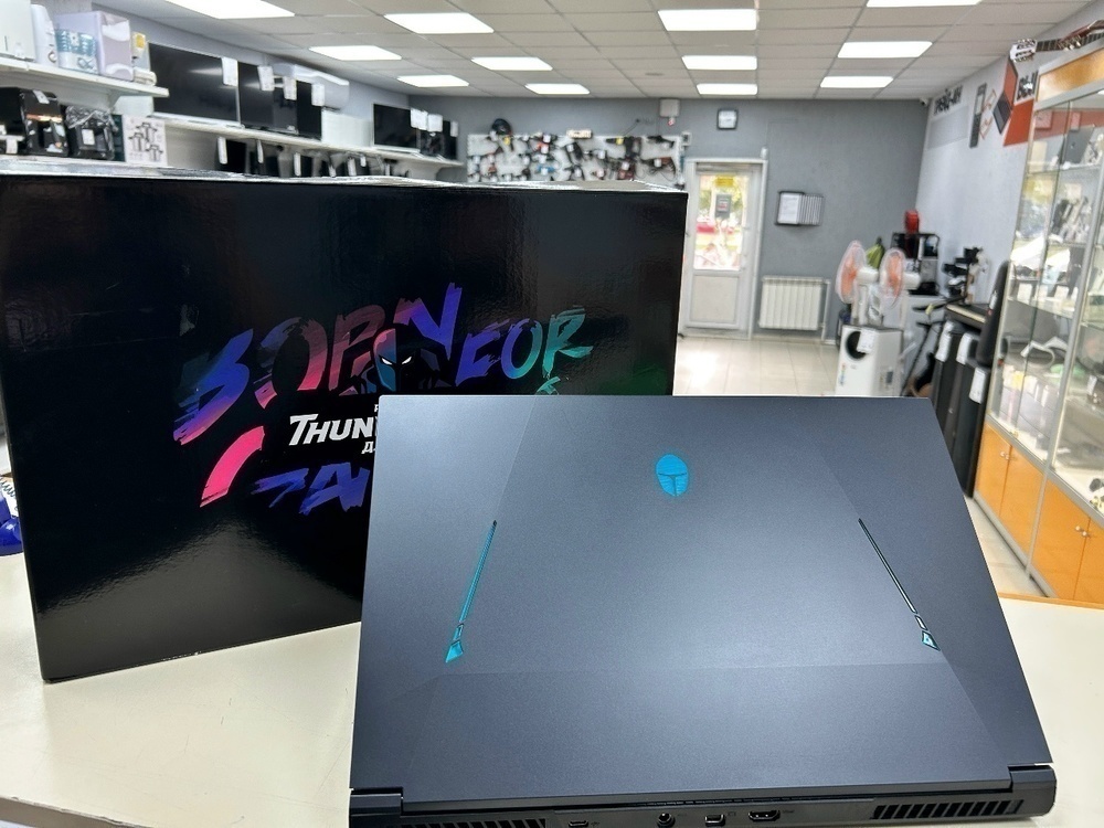 Ноутбук Thunderobot; Core I5-12450H, GeForce RTX 3050, 16 Гб, 500 Гб, Нет