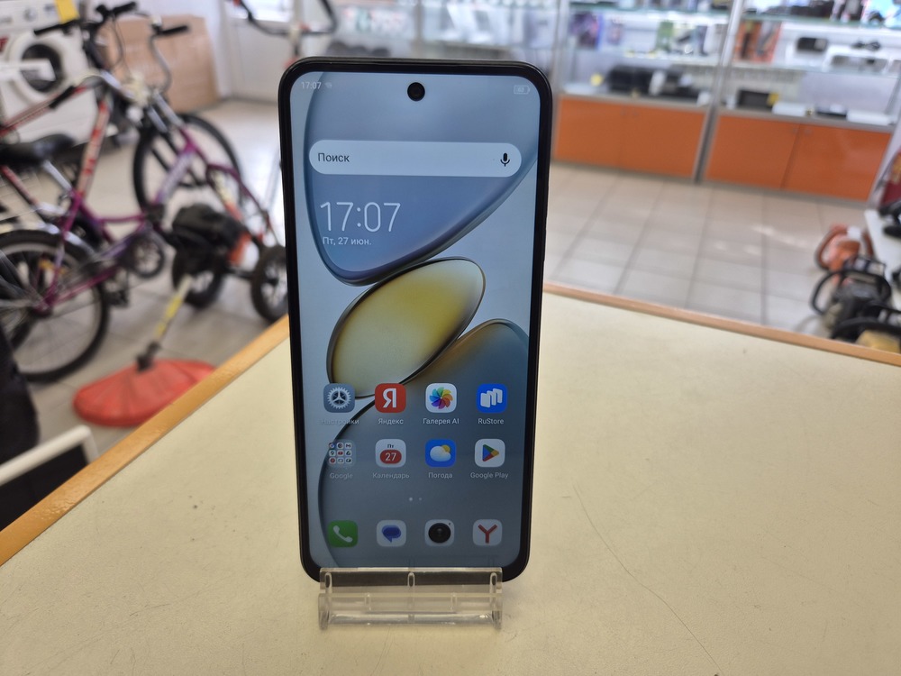 Смартфон Tecno Spark Go1 3/64