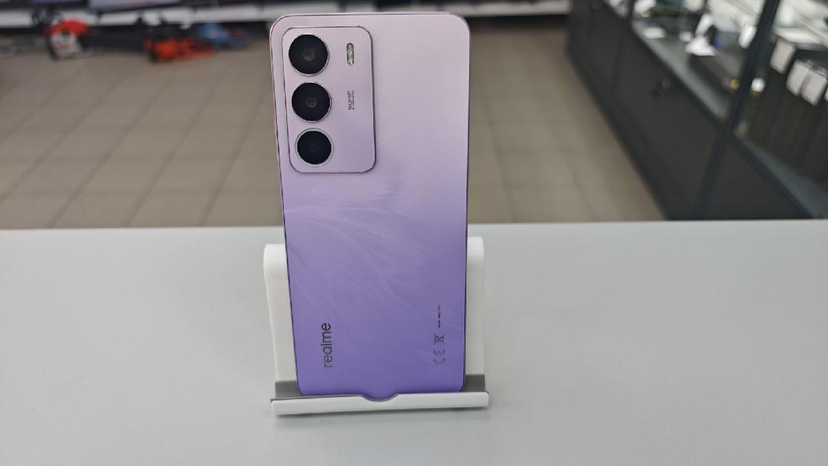 Смартфон Realme C71 8/256