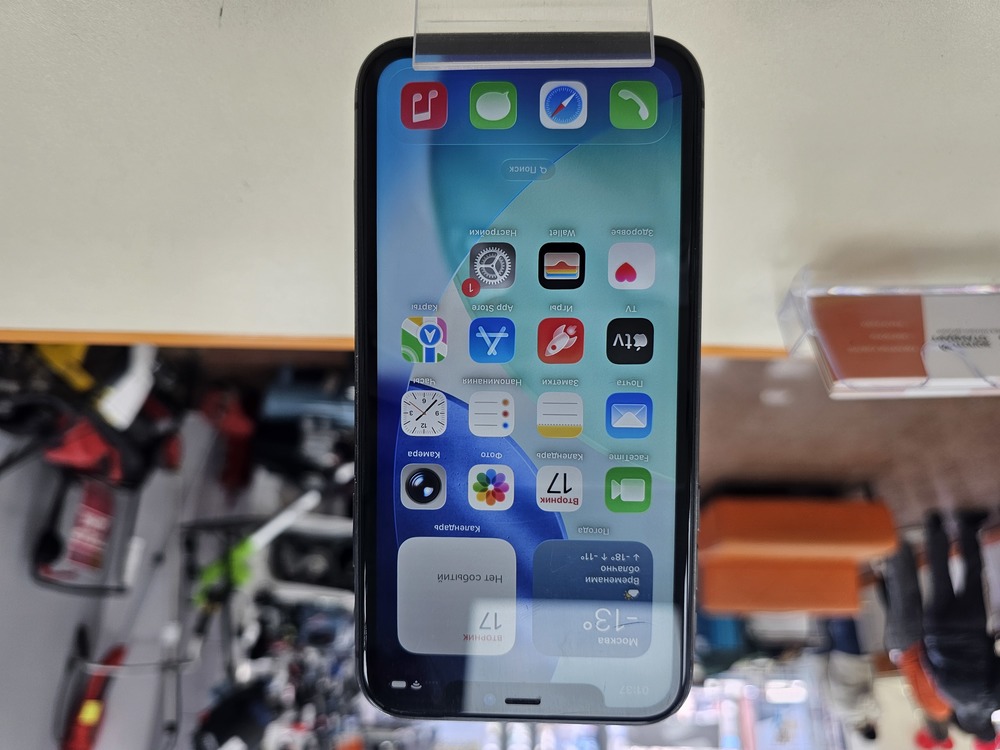 Смартфон Apple iPhone 11 128Gb