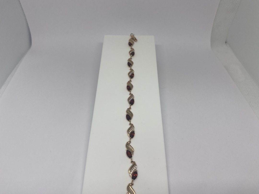 Б585 БРАСЛЕТ С КАМНЯМИ (Au 585)