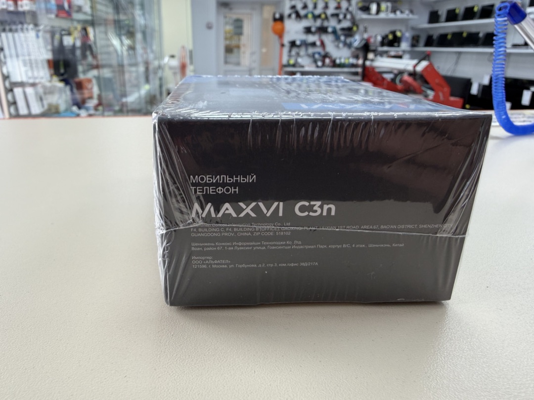 Мобильный телефон Maxvi C3N