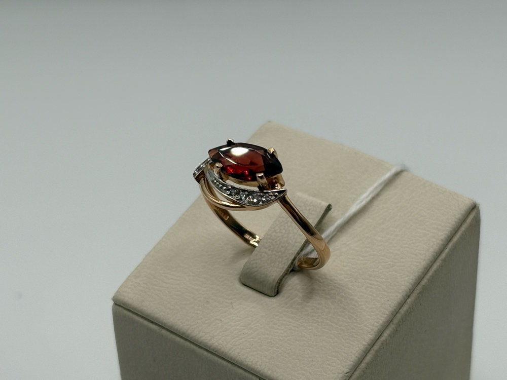 КОЛКМИ585 КОЛЬЦО С КАМНЯМИ (Au 585)