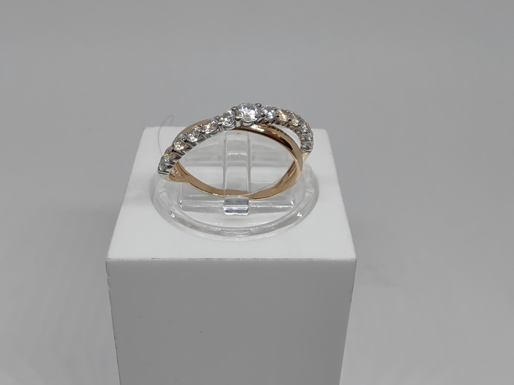 КОЛЬЦО С КАМНЯМИ (Au 585)