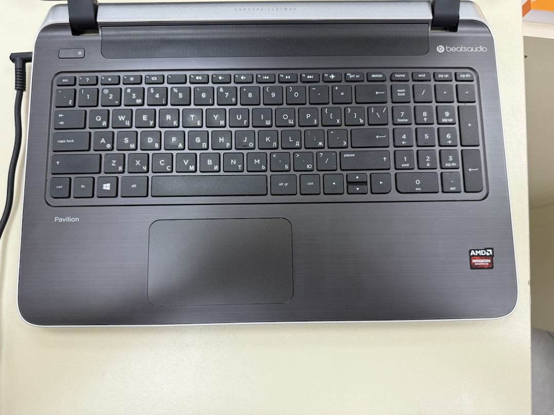 Ноутбук HP; A6-6310, Radeon R7 M260, 4 Гб, Нет, 500 Гб