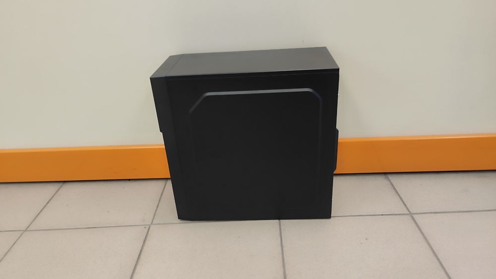 Системный блок Noname No Model; Core I3-12100F, Intel UHD Graphics 730, 16 Гб, 240 Гб, Нет