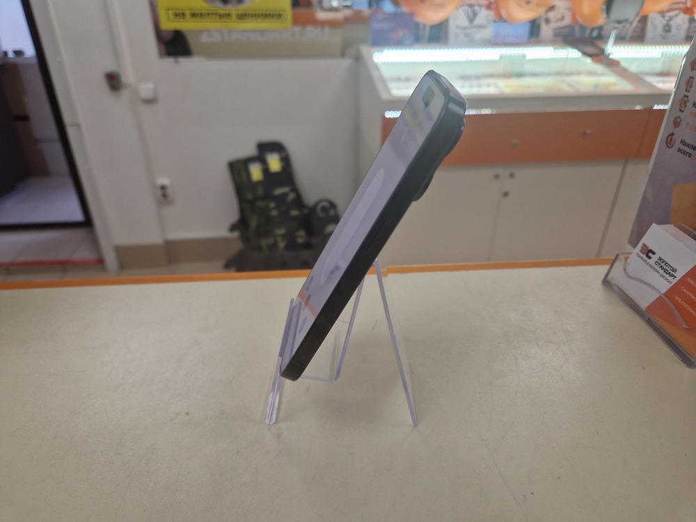 Смартфон Apple Iphone 15 Pro 128Gb