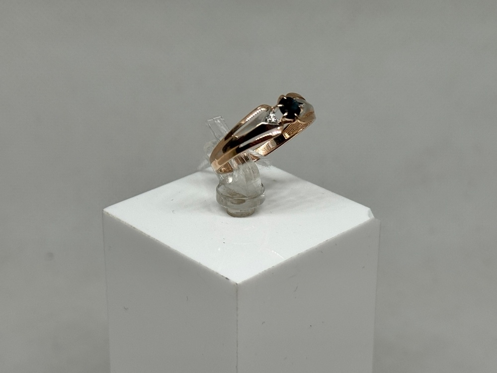 КОЛКМ585 КОЛЬЦО С КАМНЕМ (Au 585)