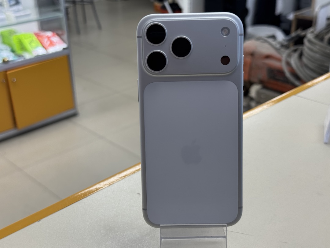 Смартфон Apple Iphone 17 Pro Max 256Gb